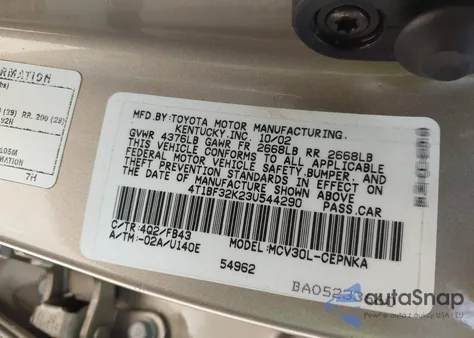 2003 Toyota Camry Le V6 z USA, uszkodzony, nr VIN 4T1BF32K23U544290